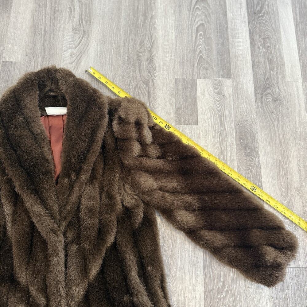 Authentic Vintage Mink Fur Coat – Rich Espresso Brown, Timeless Luxury, Size 8 - Picture 10 of 15